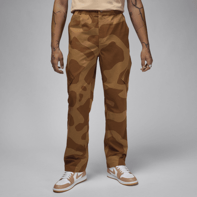 Nike camo skate pants top